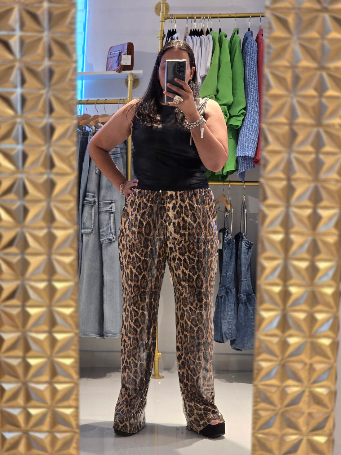 Vanne Animal Print Sequins Pant