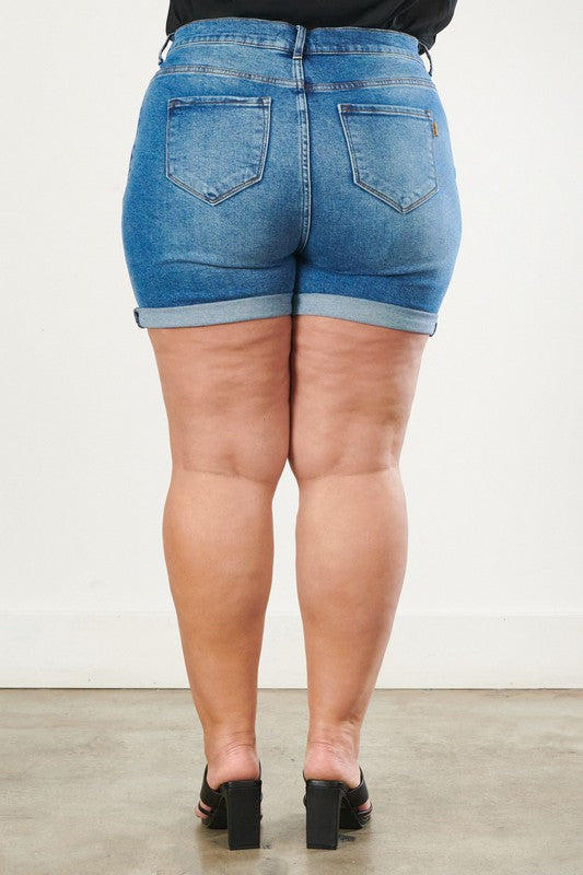 SHORT PLUS SIZE