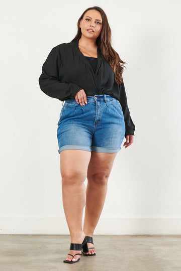Short Plus Size